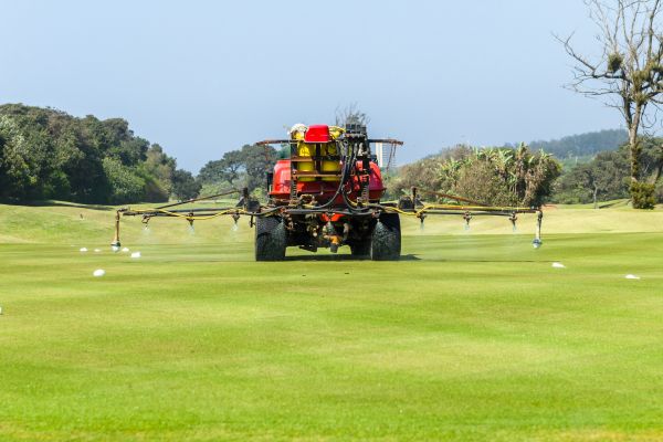 Golf Course Lawn Care in Acworth